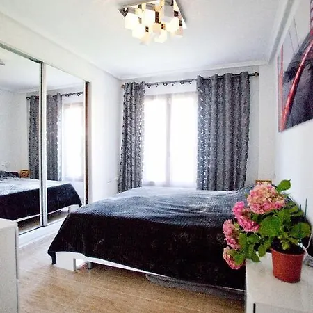 Luxury In Benidorm فينيسترات